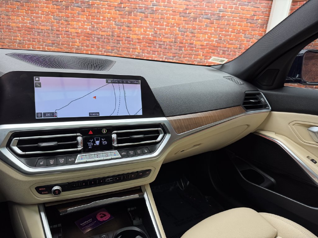 Used 2021 BMW 330i xDrive Sedan w/ Premium Package AWD/4WD image 20