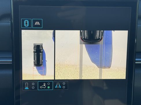 New 2026 GMC Terrain AT4 w/ Convenience Package III image 33