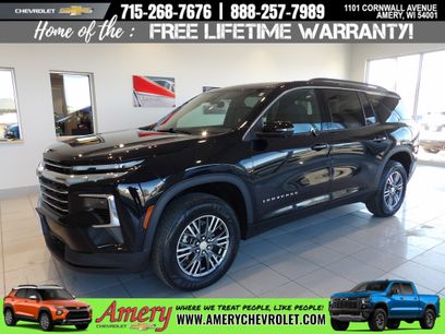 Used 2024 Chevrolet Traverse LT