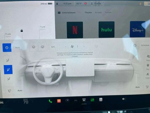 Used 2020 Tesla Model 3 Standard Range image 18