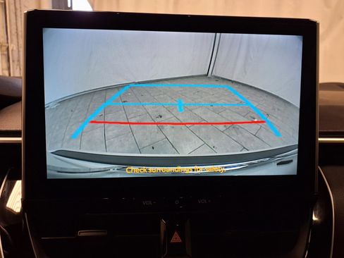 Used 2025 Toyota Corolla SE w/ SE Premium Package image 14