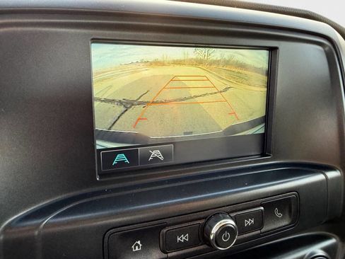 Used 2018 Chevrolet Silverado 2500 W/T image 18