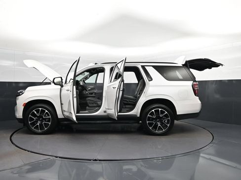 Used 2021 Chevrolet Tahoe RST AWD/4WD image 47