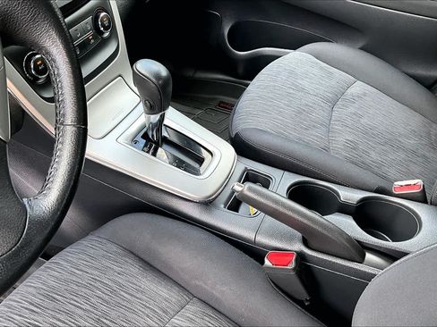 Used 2015 Nissan Sentra SV FWD image 17