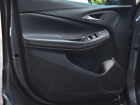 Used 2022 Buick Encore GX Preferred w/ Cold Weather Comfort Package image 14