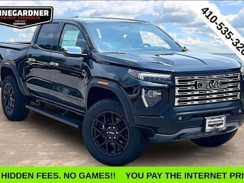 New 2026 GMC Canyon Denali w/ LPO, Denali Black Edition AWD/4WD image 1