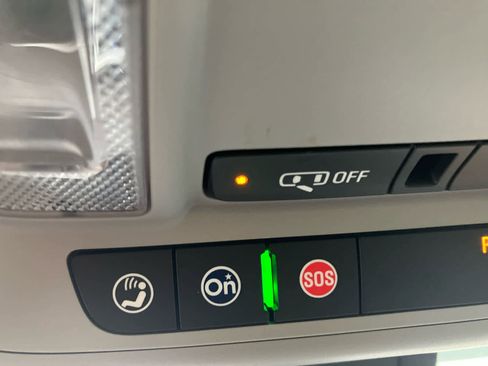 Certified 2023 Chevrolet Equinox LS image 19