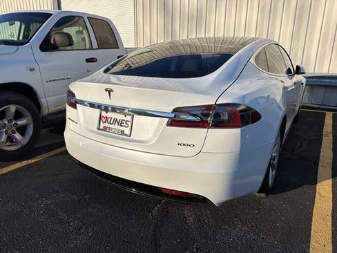 Used 2017 Tesla Model S 100D image 9