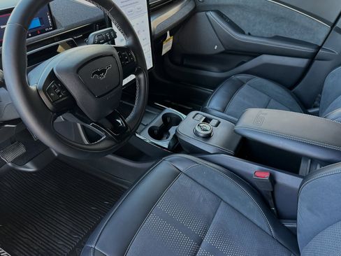 New 2022 Ford Mustang Mach-E GT w/ GT Performance Edition image 8