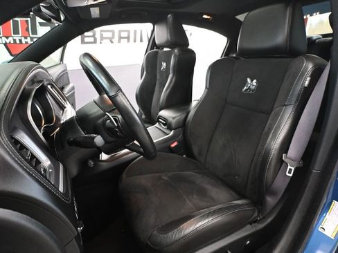 Used 2020 Dodge Charger Scat Pack w/ Dynamics Package RWD image 26