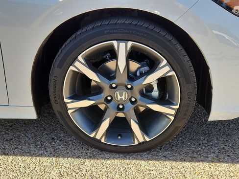 Used 2025 Honda Civic Sport Touring image 7