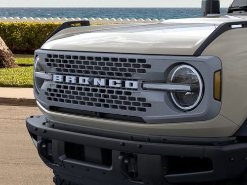 New 2025 Ford Bronco Badlands AWD/4WD image 36