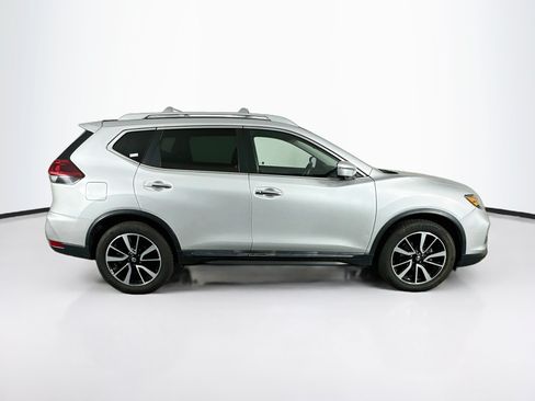 Used 2019 Nissan Rogue SL FWD image 10