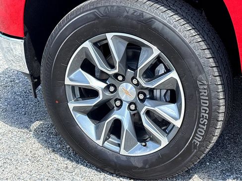 New 2025 Chevrolet Silverado 1500 LT AWD/4WD image 22