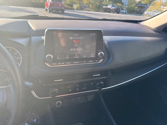 Used 2021 Nissan Rogue S AWD/4WD image 57