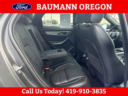 Used 2021 Jaguar F-PACE R-Dynamic S AWD/4WD image 10