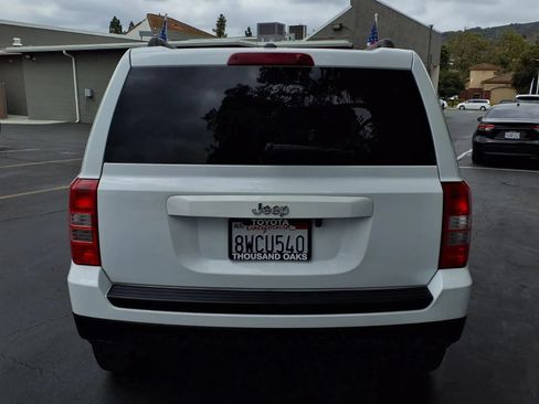 Used 2016 Jeep Patriot Sport w/ Power Value Group FWD image 6