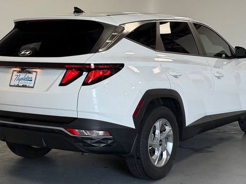 Used 2024 Hyundai Tucson SE FWD image 3