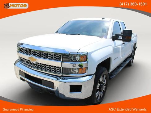 Used 2019 Chevrolet Silverado 2500 W/T AWD/4WD image 1