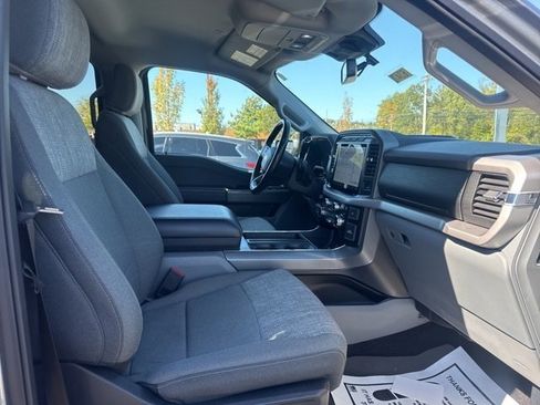 Used 2022 Ford F150 XLT w/ Equipment Group 302A High image 16