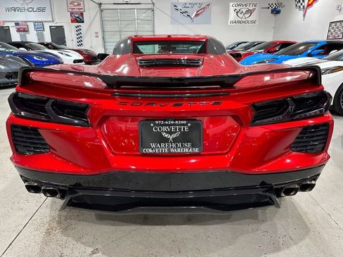 Used 2021 Chevrolet Corvette Stingray Premium Conv w/ Z51 Performance Package RWD image 12
