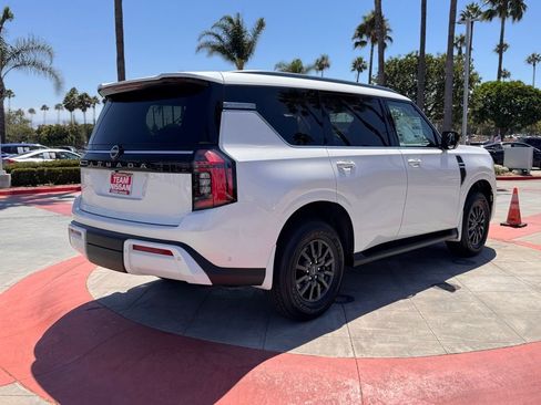 New 2026 Nissan Armada SV image 7