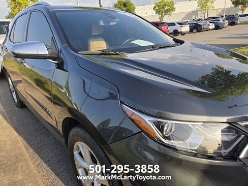 Used 2020 Chevrolet Equinox Premier FWD image 7