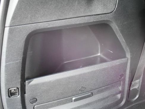 Used 2017 Dodge Grand Caravan SXT w/ Driver Convenience Group image 35