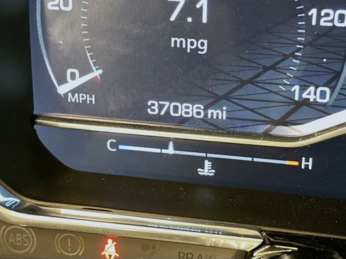 Used 2023 GMC Sierra 1500 SLT w/ SLT Premium Plus Package image 19