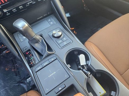 Used 2023 Lexus IS 300 300 w/ Premium Package image 15