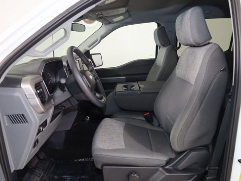 Used 2022 Ford F150 XLT w/ XTR Package image 10