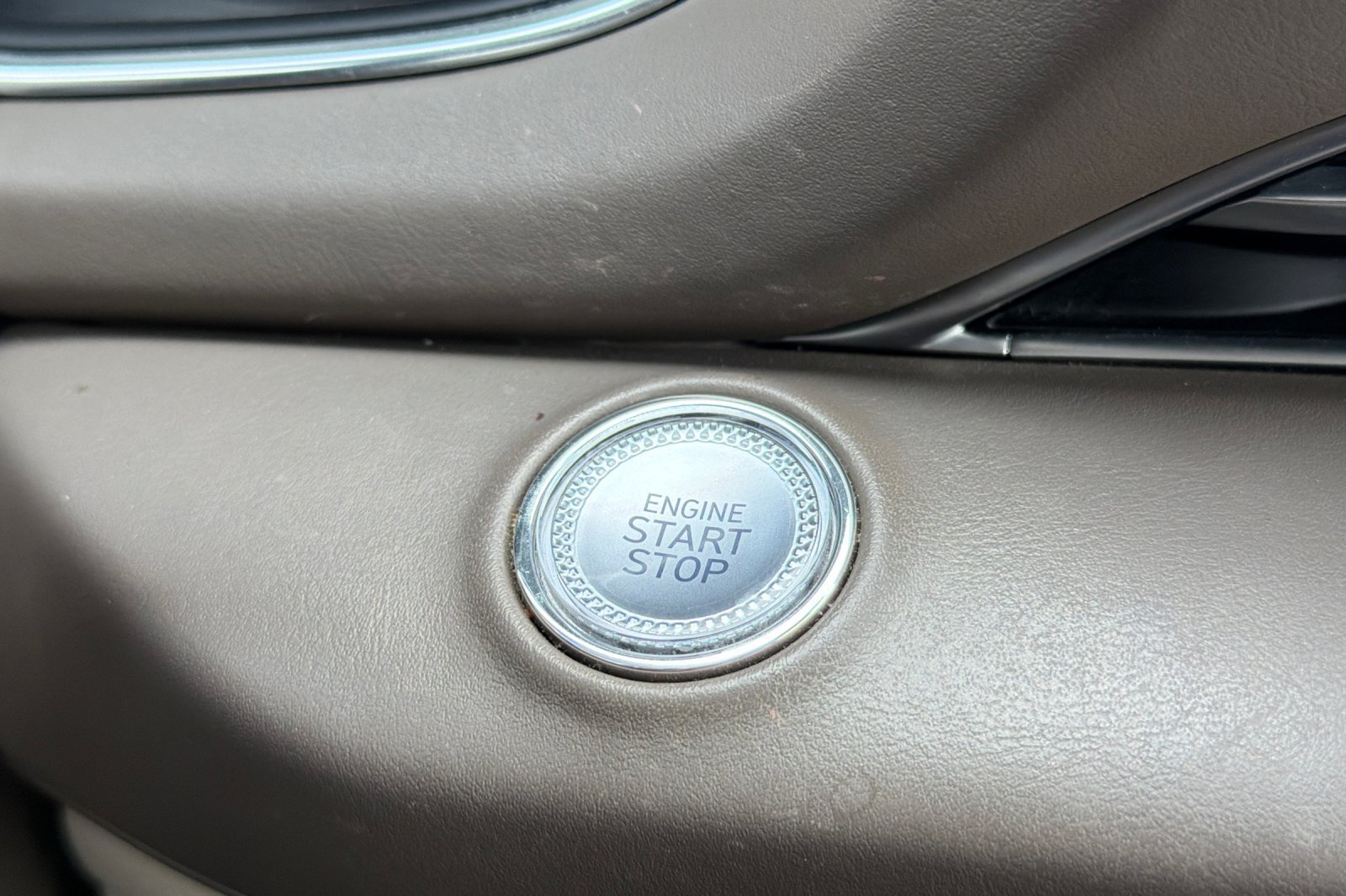 Used 2023 Genesis GV80 3.5T Advanced + AWD/4WD image 30