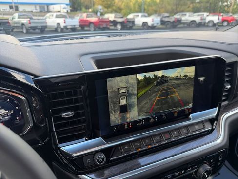 New 2026 Chevrolet Silverado 1500 LTZ w/ LTZ Premium Package image 18