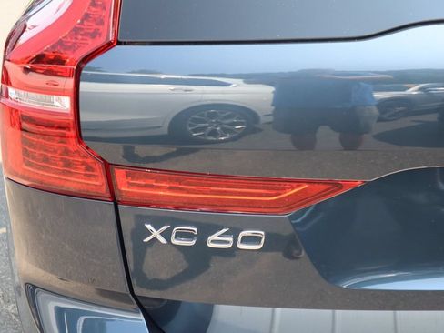 Used 2023 Volvo XC60 B5 Plus w/ Climate Package AWD/4WD image 29