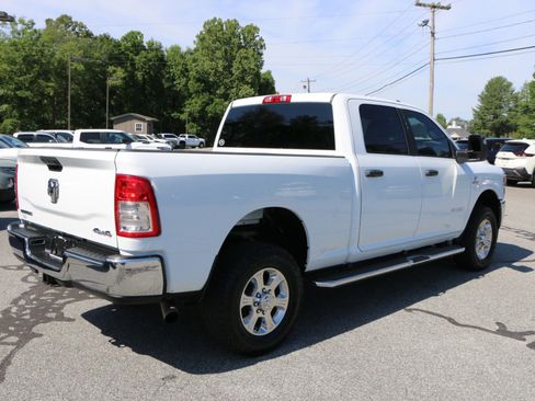 Used 2024 RAM 2500 Big Horn AWD/4WD image 8