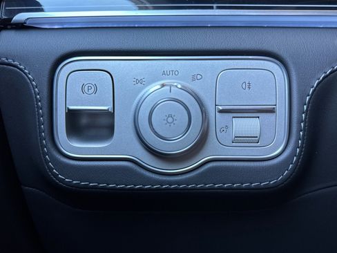 New 2026 Mercedes-Benz GLE 63 AMG S image 30