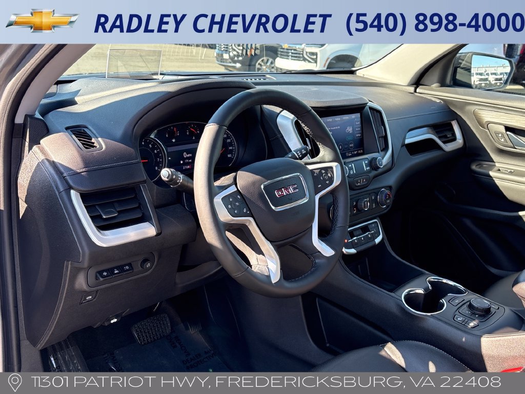 Certified 2023 GMC Terrain SLT w/ Tech Package AWD/4WD image 4