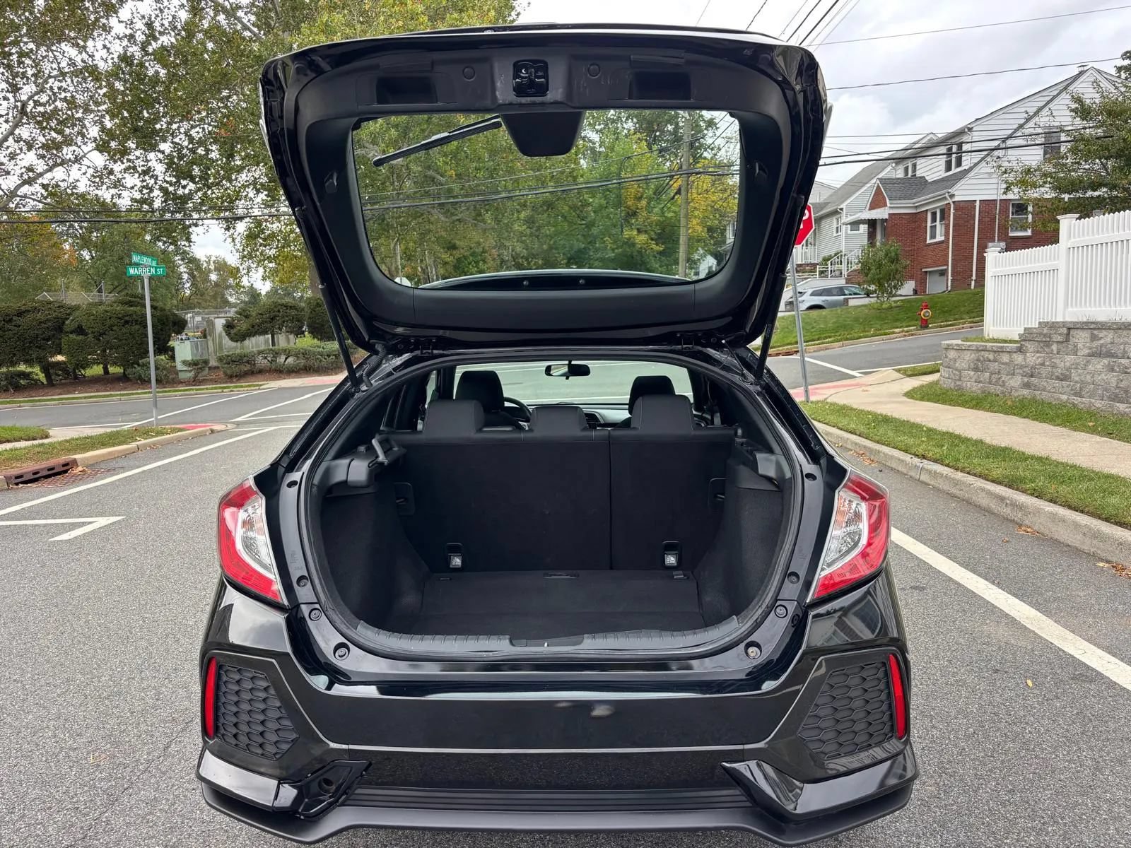 Used 2019 Honda Civic EX image 5