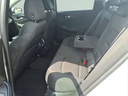 Used 2022 Chevrolet Malibu LT FWD image 20