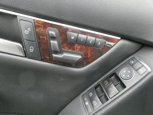 Used 2012 Mercedes-Benz C 300 4MATIC Sedan image 10