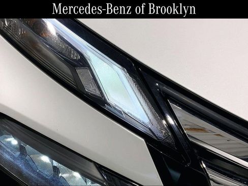 Used 2024 Nissan Rogue S image 26