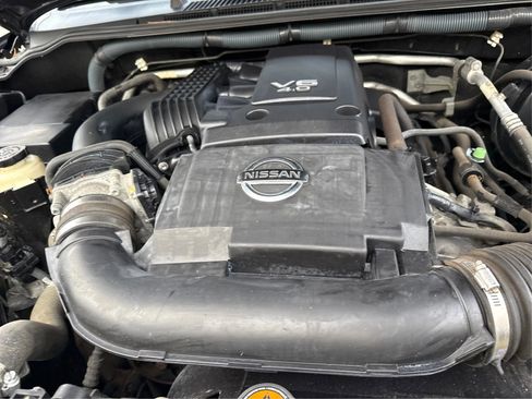 Used 2011 Nissan Pathfinder S AWD/4WD image 21