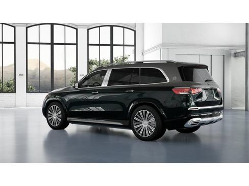 Used 2024 Mercedes-Benz Maybach GLS 600 4MATIC image 30