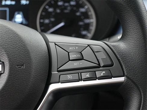 New 2025 Nissan Versa SV w/ Trunk Package image 20