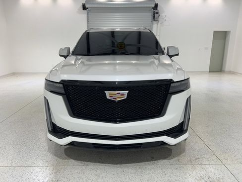 Used 2021 Cadillac Escalade Sport Platinum image 7