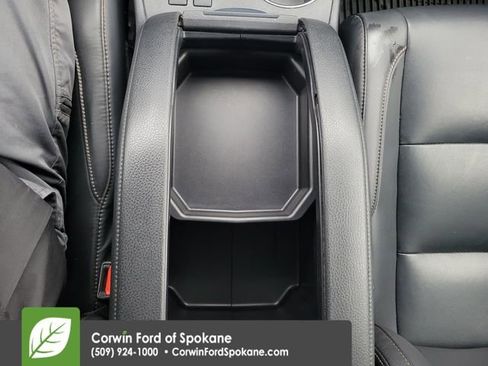 Used 2019 Toyota Highlander XLE image 36