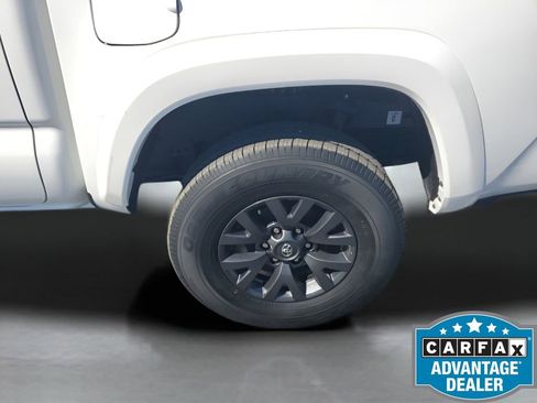 Used 2023 Toyota Tacoma SR5 w/ Technology Package image 20
