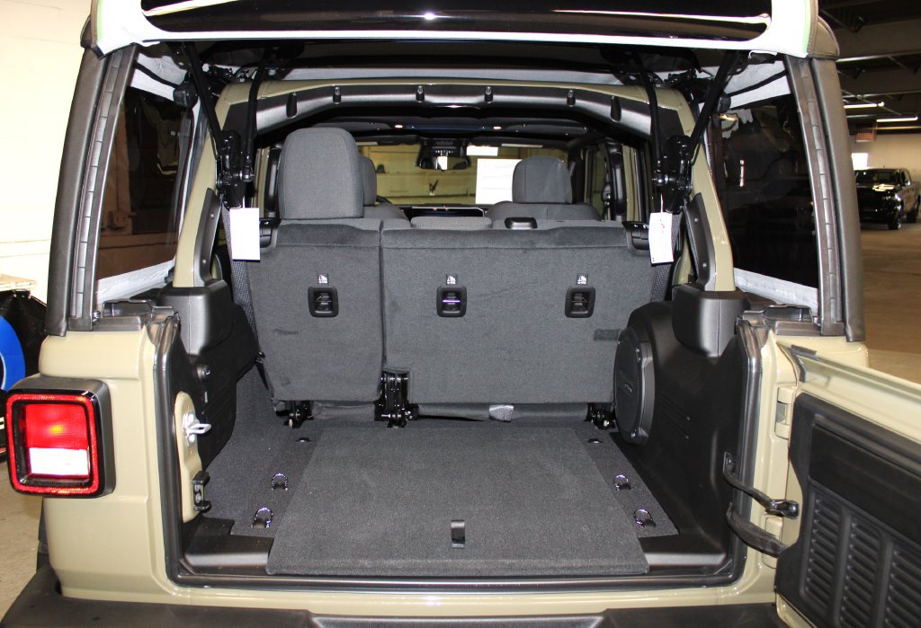 New 2026 Jeep Wrangler Unlimited Sport AWD/4WD image 29