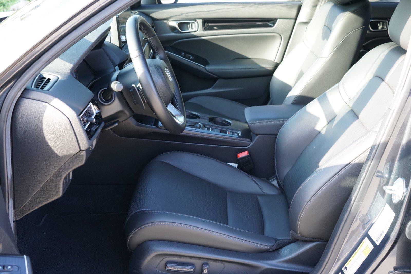 Used 2026 Honda Civic Sport Touring image 9
