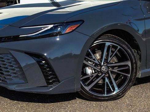 Used 2025 Toyota Camry XSE FWD image 42